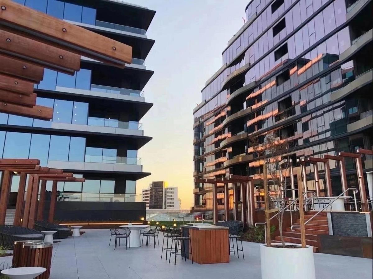 غلين وافرلي Skygarden Luxury Condo المظهر الخارجي الصورة