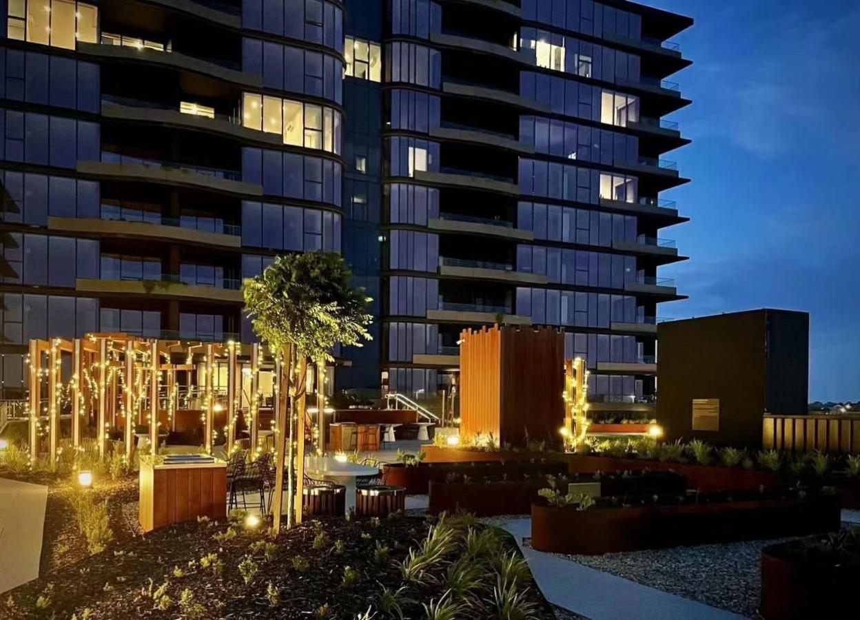 غلين وافرلي Skygarden Luxury Condo المظهر الخارجي الصورة
