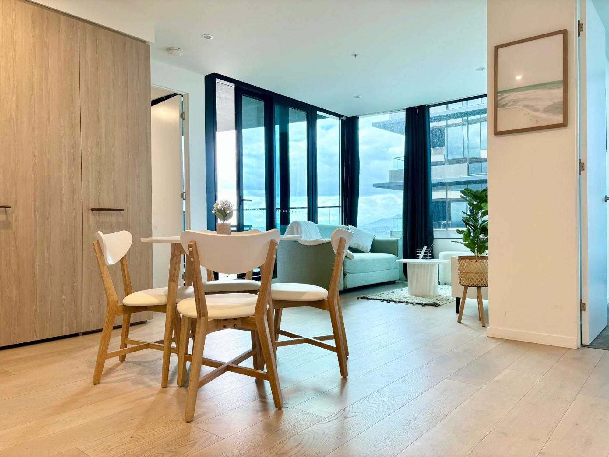 غلين وافرلي Skygarden Luxury Condo المظهر الخارجي الصورة