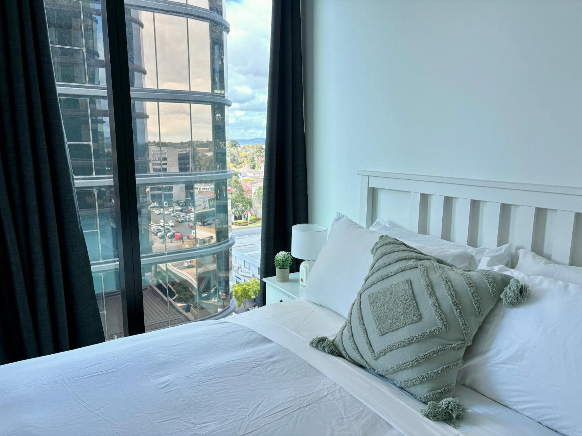 غلين وافرلي Skygarden Luxury Condo المظهر الخارجي الصورة